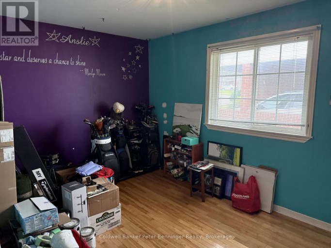 672 21ST AVENUE, Hanover, Ontario, N4N3L2