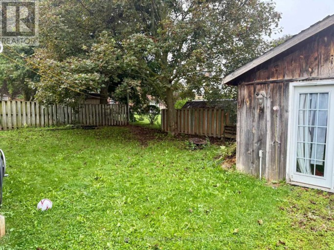 672 21ST AVENUE, Hanover, Ontario, N4N3L2