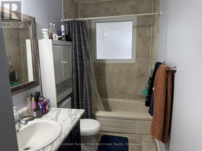 672 21ST AVENUE, Hanover, Ontario, N4N3L2