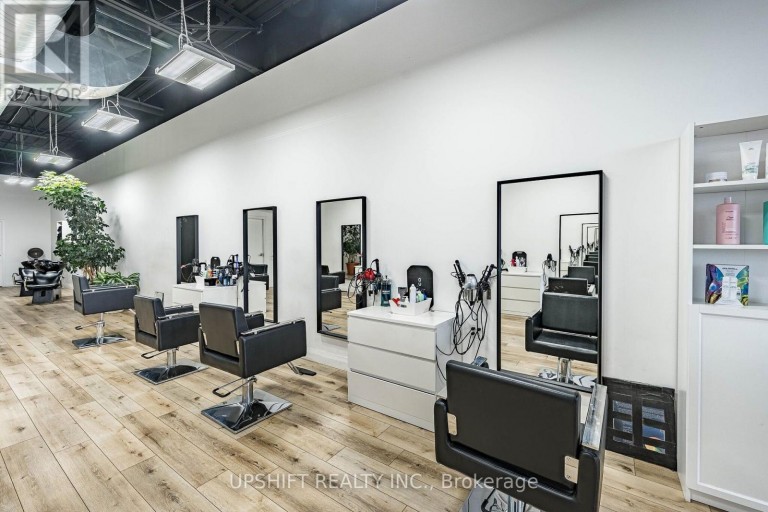 3B - 301 QUEEN STREET S, Caledon (Bolton East), Ontario, L7E2B2