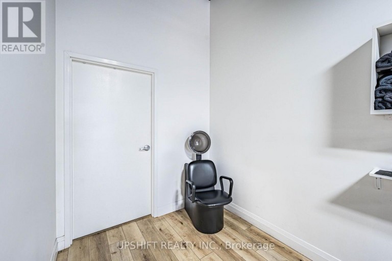 3B - 301 QUEEN STREET S, Caledon (Bolton East), Ontario, L7E2B2