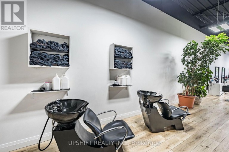 3B - 301 QUEEN STREET S, Caledon (Bolton East), Ontario, L7E2B2