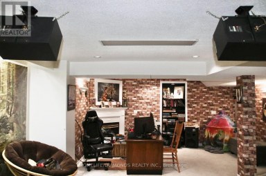 186 FERNFOREST DRIVE Brampton (Sandringham-Wellington) Ontario photo 28
