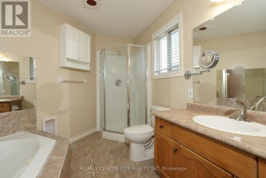 742 MARIGOLD STREET London North (North C) Ontario photo 14