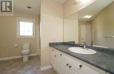742 MARIGOLD STREET London North (North C) Ontario photo 19