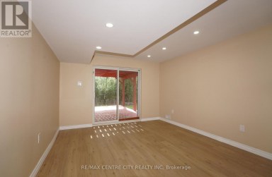 742 MARIGOLD STREET London North (North C) Ontario photo 27