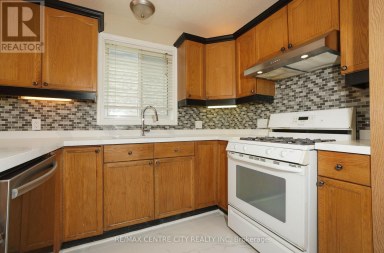 742 MARIGOLD STREET London North (North C) Ontario photo 7