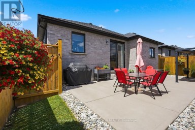 26 - 383 DAVENTRY WAY Middlesex Centre (Kilworth) Ontario photo 13
