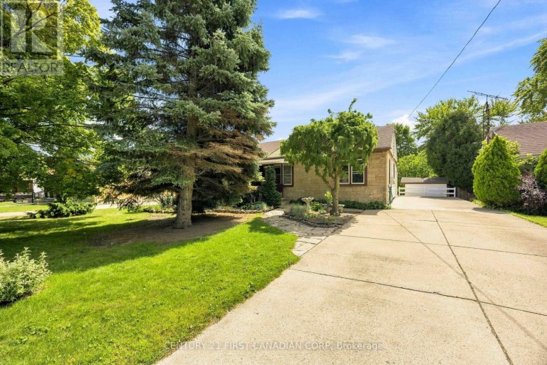 1027 LONDON ROAD, Sarnia, Ontario, N7S1N9