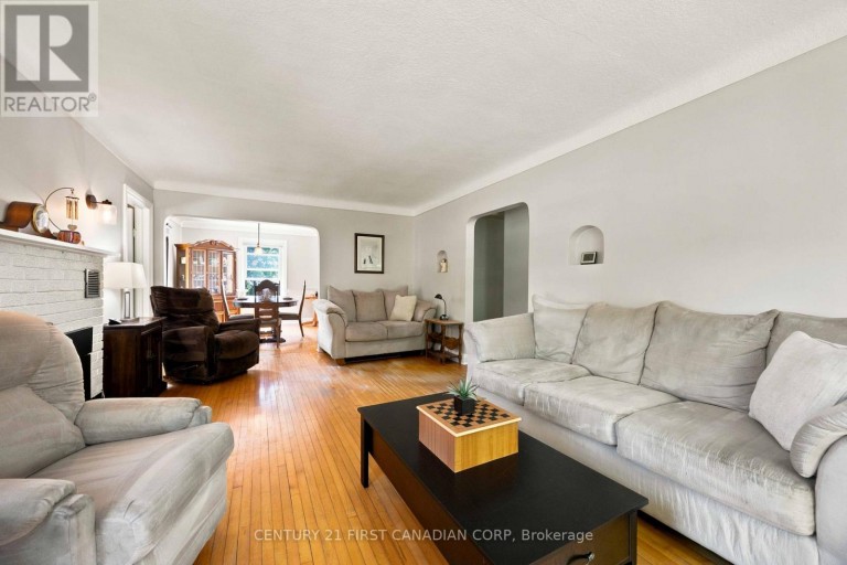 1027 LONDON ROAD, Sarnia, Ontario, N7S1N9