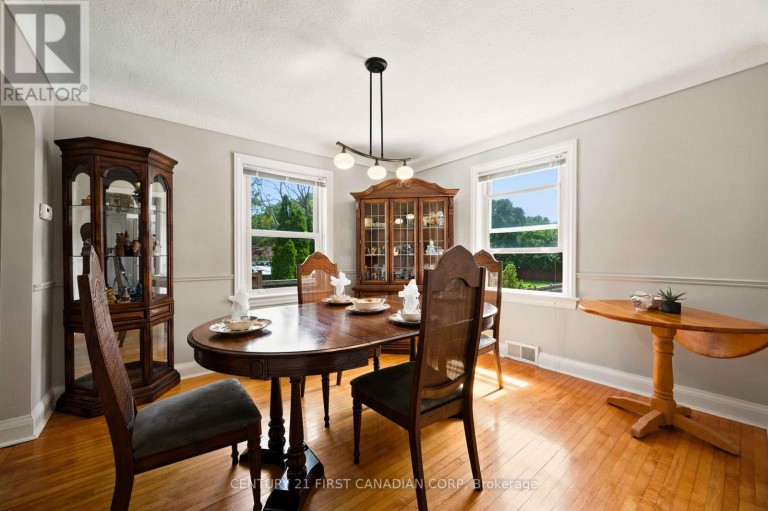 1027 LONDON ROAD, Sarnia, Ontario, N7S1N9