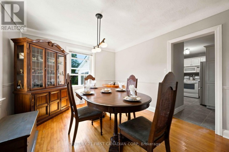 1027 LONDON ROAD, Sarnia, Ontario, N7S1N9
