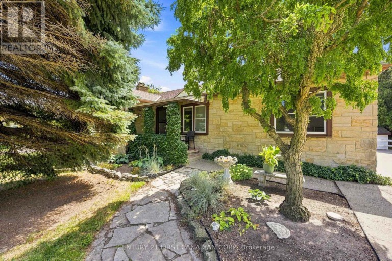 1027 LONDON ROAD, Sarnia, Ontario, N7S1N9