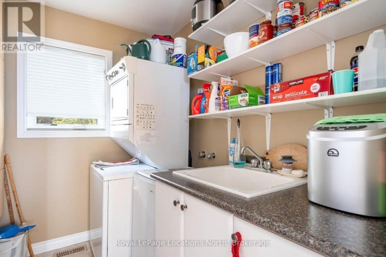 127 FRASER STREET, Meaford, Ontario, N0H2P0