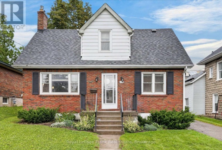 174 SOPHIA STREET, Peterborough (Ashburnham Ward 4), Ontario, K9H1E5