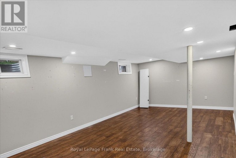 174 SOPHIA STREET, Peterborough (Ashburnham Ward 4), Ontario, K9H1E5