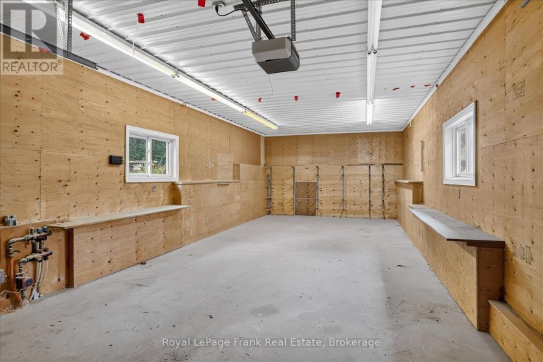 174 SOPHIA STREET, Peterborough (Ashburnham Ward 4), Ontario, K9H1E5
