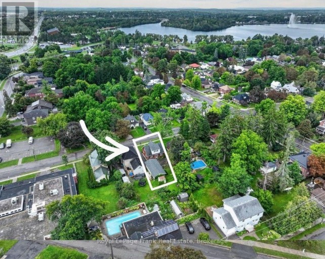 174 SOPHIA STREET, Peterborough (Ashburnham Ward 4), Ontario, K9H1E5