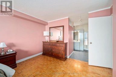 1507 - 380 KING STREET London East (East K) Ontario photo 18