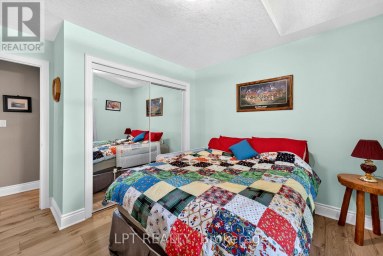 10011 JENNA ROAD Lambton Shores (Grand Bend) Ontario photo 23
