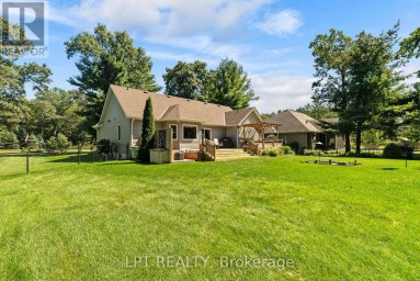 10011 JENNA ROAD Lambton Shores (Grand Bend) Ontario photo 38