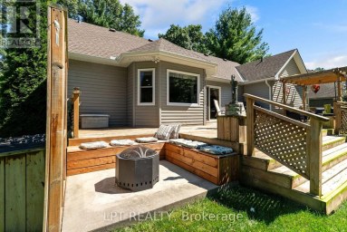10011 JENNA ROAD Lambton Shores (Grand Bend) Ontario photo 41