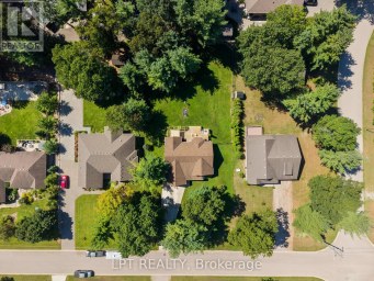 10011 JENNA ROAD Lambton Shores (Grand Bend) Ontario photo 45