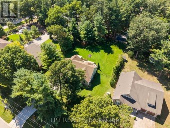 10011 JENNA ROAD Lambton Shores (Grand Bend) Ontario photo 47