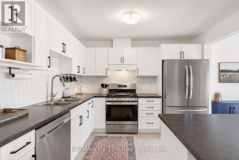 59 ARCHER AVENUE, Collingwood, Ontario, L9Y3B7