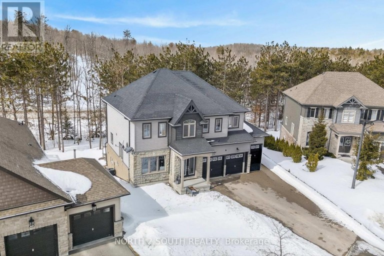 4 BOVILLE COURT, Oro-Medonte (Horseshoe Valley), Ontario, L0L2L0
