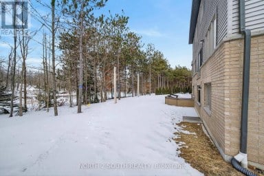 4 BOVILLE COURT Oro-Medonte (Horseshoe Valley) Ontario photo 7