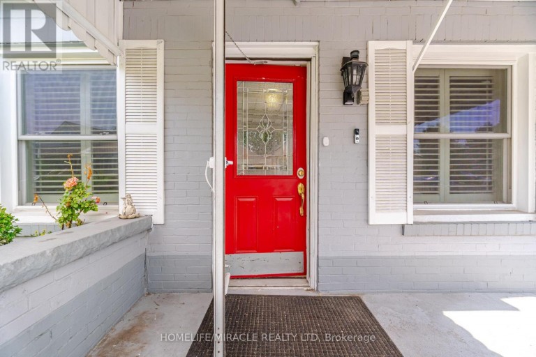 25 HOPE AVENUE, Hamilton (Crown Point), Ontario, L8H2E1