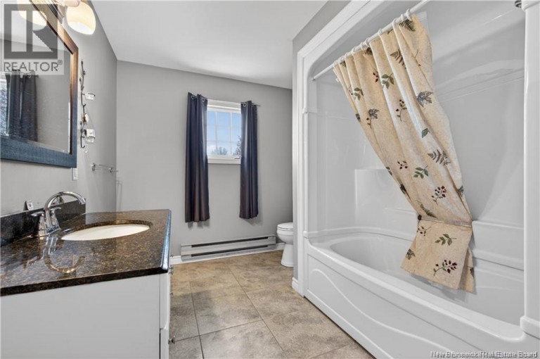 20 Adams Avenue, Miramichi, New Brunswick, E1V2W3