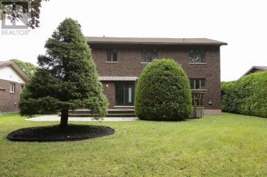 109 Greenview LN Sault Ste. Marie Ontario photo 11