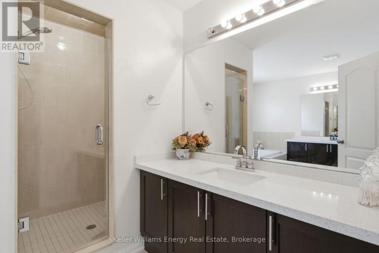 26 SUNDERLAND MEADOWS DRIVE, Brock (Sunderland), Ontario, L0C1H0