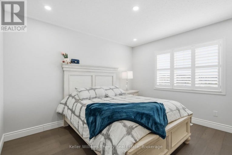 26 SUNDERLAND MEADOWS DRIVE, Brock (Sunderland), Ontario, L0C1H0