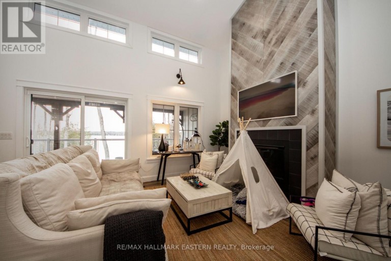 24 RORY DRIVE, Selwyn, Ontario, K0L2H0