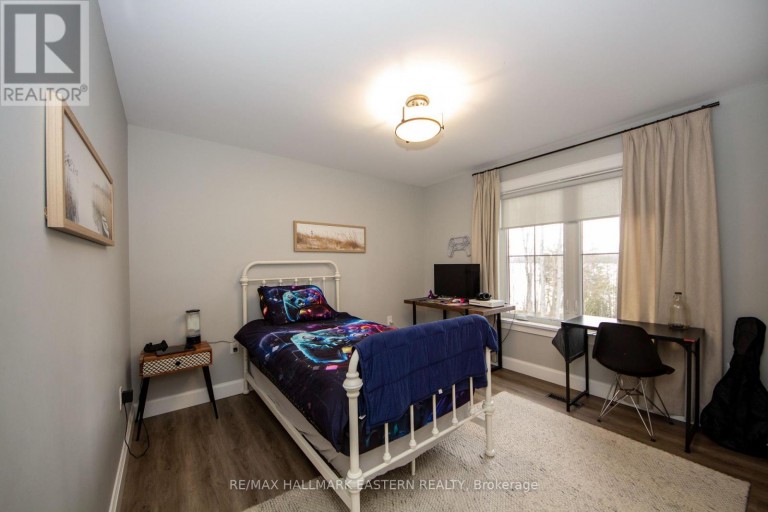 24 RORY DRIVE, Selwyn, Ontario, K0L2H0