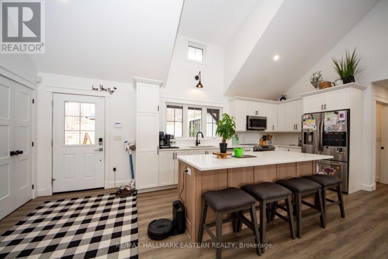 24 RORY DRIVE, Selwyn, Ontario, K0L2H0