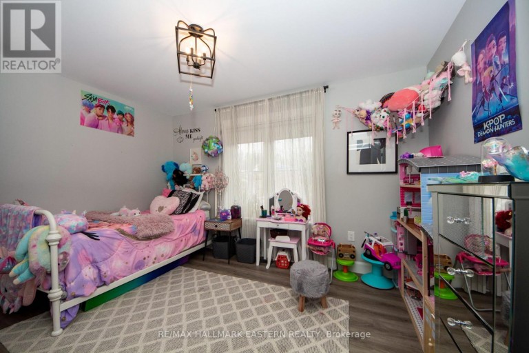 24 RORY DRIVE, Selwyn, Ontario, K0L2H0