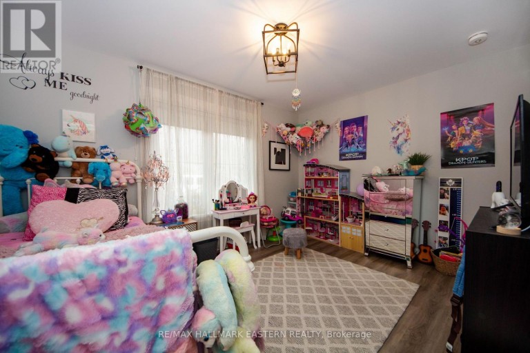 24 RORY DRIVE, Selwyn, Ontario, K0L2H0