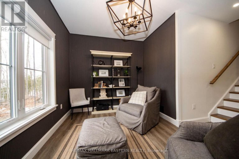 24 RORY DRIVE, Selwyn, Ontario, K0L2H0