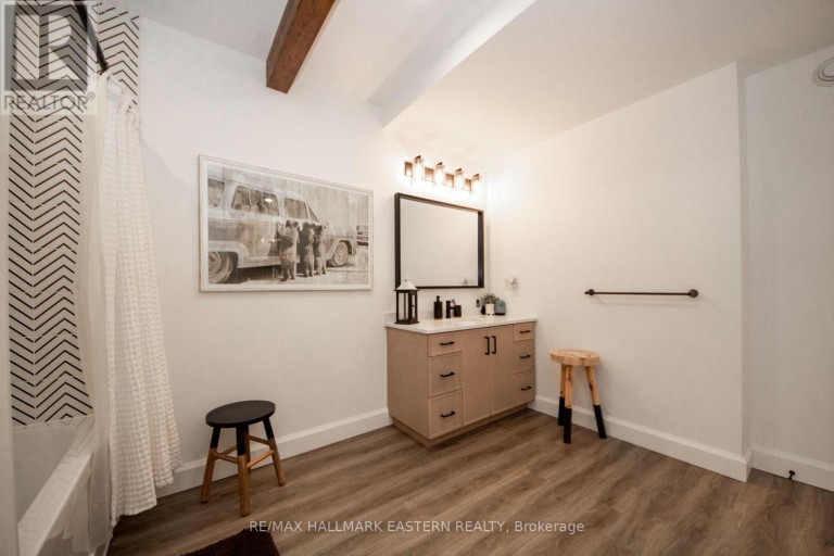 24 RORY DRIVE, Selwyn, Ontario, K0L2H0