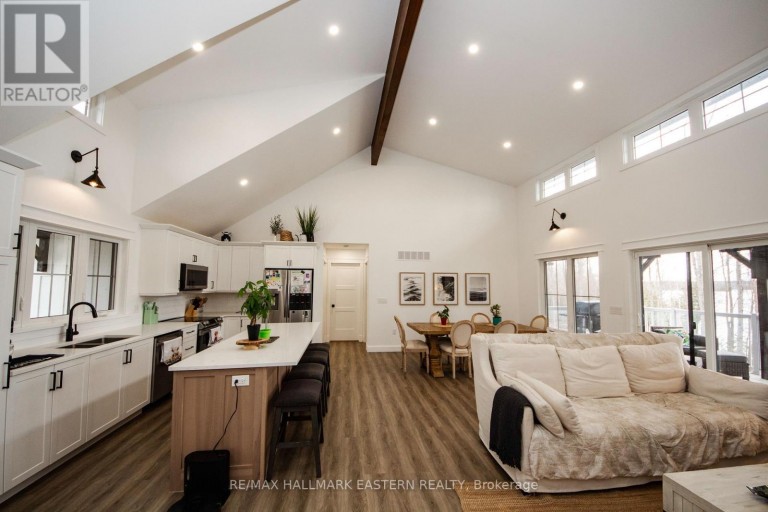 24 RORY DRIVE, Selwyn, Ontario, K0L2H0