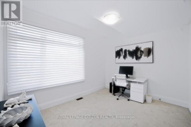 243 FERRAGINE CRESCENT Bradford West Gwillimbury (Bradford) Ontario photo 33