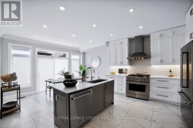 243 FERRAGINE CRESCENT Bradford West Gwillimbury (Bradford) Ontario photo 5