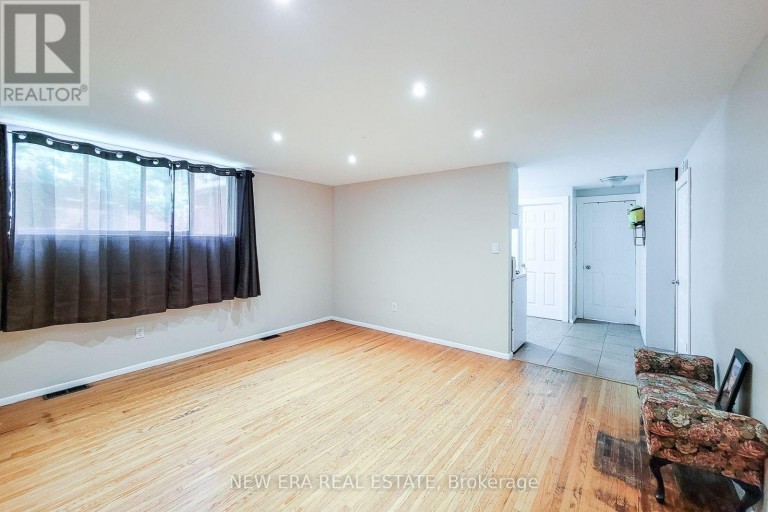 1 VERA COURT, Hamilton (Corman), Ontario, L8K4G7