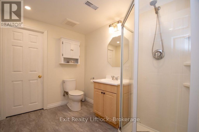 3133 FRANCES STEWART ROAD, Peterborough (Ashburnham Ward 4), Ontario, K9H7L4