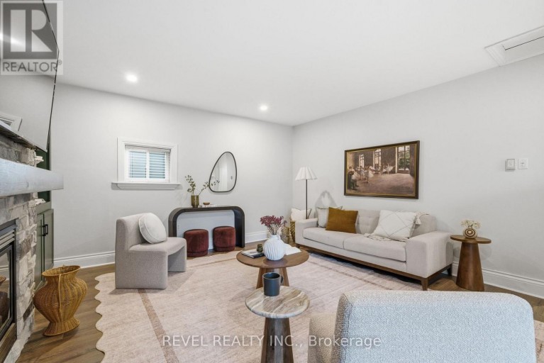 52 CAMBRIDGE STREET N, Kawartha Lakes (Lindsay), Ontario, K9V4C7