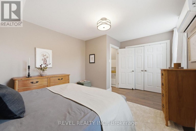 52 CAMBRIDGE STREET N, Kawartha Lakes (Lindsay), Ontario, K9V4C7